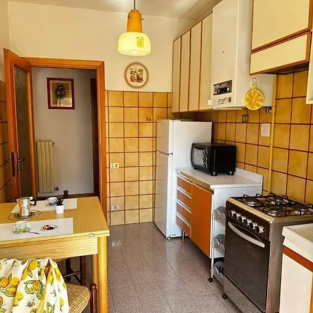 Apartment Vicinissimaparma37 *